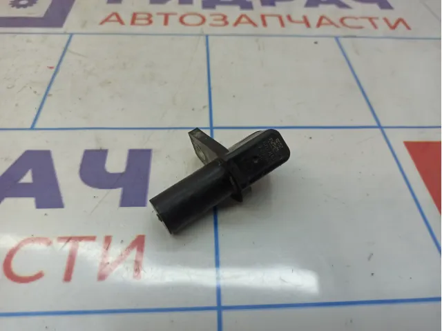 Датчик положения коленвала Lada Granta 2112384701004