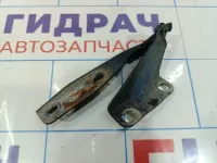 Петля капота левая Lada Granta 21900840701101