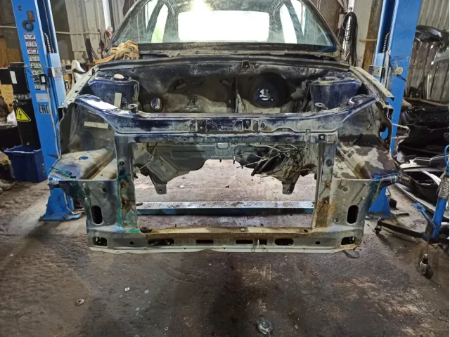 Панель передняя Lada Granta