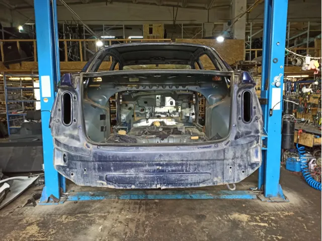 Панель задняя Lada Granta