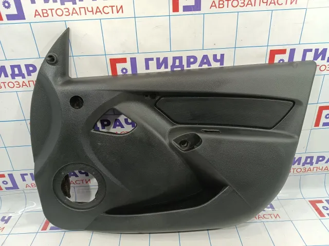 Обшивка двери передней правой Lada Granta 21900610201200