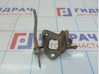 Кронштейн задней балки правый Lada Granta 21100291404600