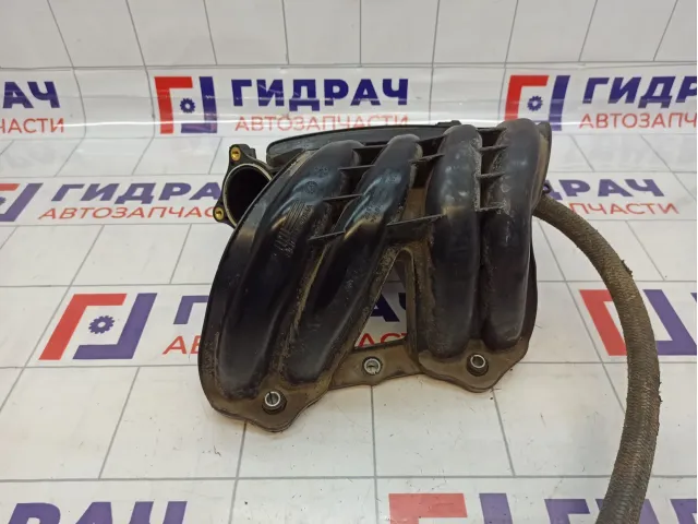 Коллектор впускной Lada Granta 21116100860010