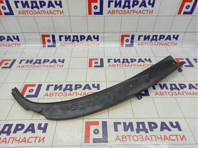 Решетка стеклоочистителя правая Lada Granta 21908212734