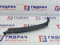 Решетка стеклоочистителя левая Lada Granta 21908212735