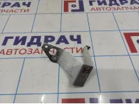 Кронштейн крепления крыла правый Lada Granta