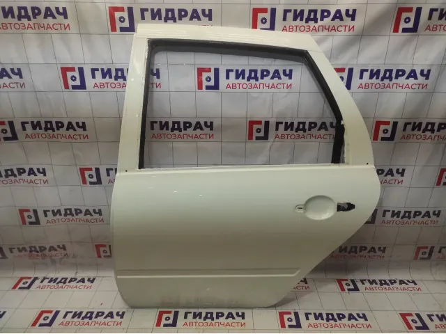 Дверь задняя левая Lada Granta