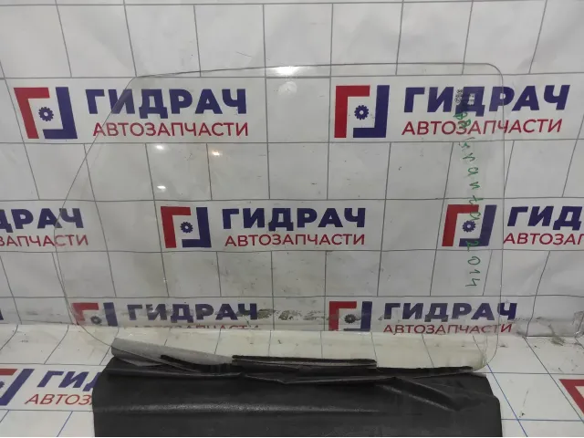 Стекло двери задней правой Lada Granta 11180620320015