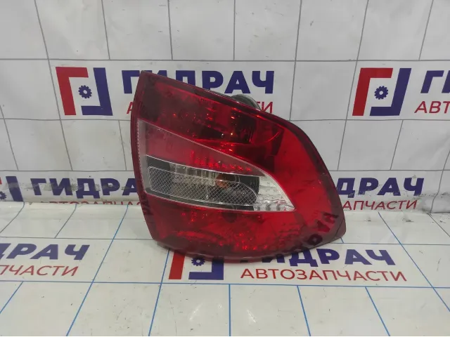 Фонарь задний левый Lada Granta 21903716011