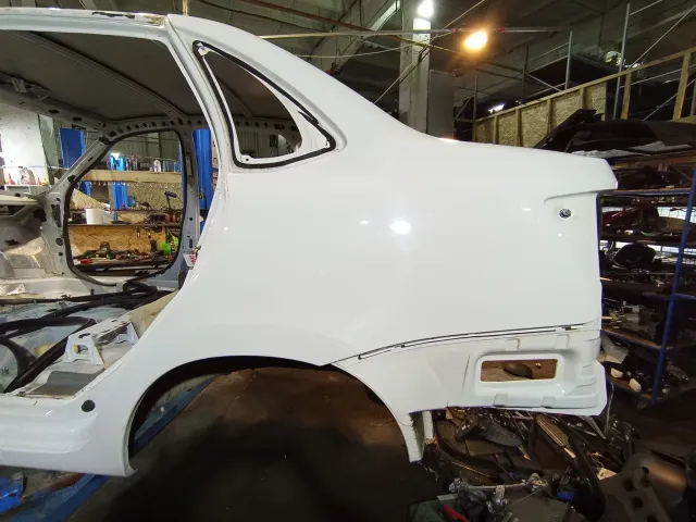 Крыло заднее левое Lada Granta