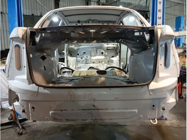 Панель задняя Lada Granta