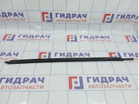 Уплотнитель стекла двери передней правой Lada Granta 8450001731