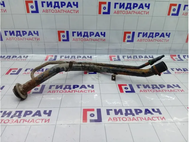 Горловина топливного бака Lada Granta 21900110106000