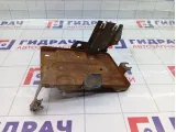 Кронштейн крепления аккумулятора (АКБ) Lada Granta 21900840340000