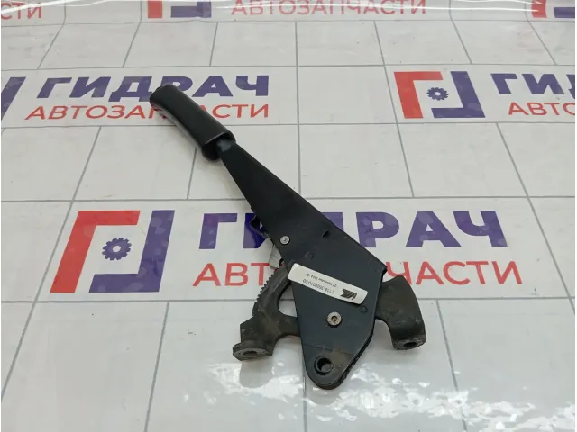 Рычаг, педаль стояночного тормоза Lada Granta 11180350801000