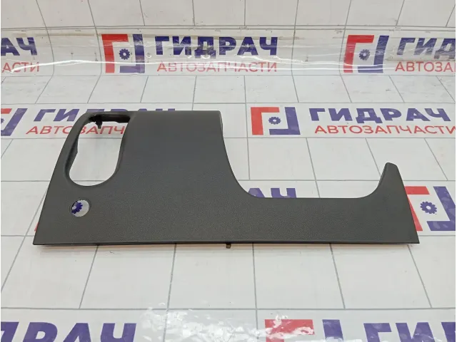 Накладка под рулевую колонку Lada Granta