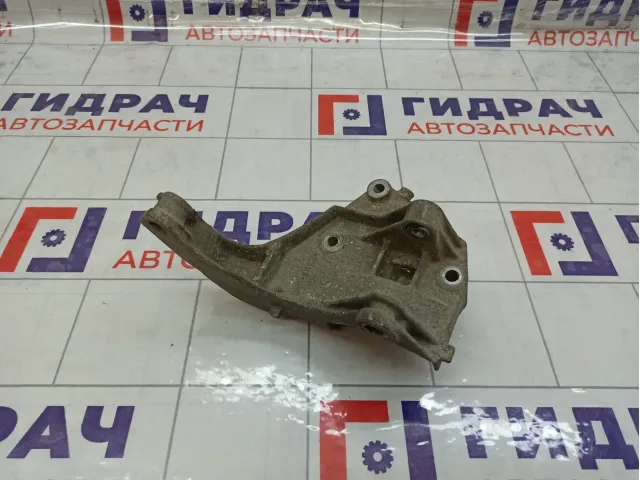 Кронштейн генератора Lada Granta 21901041034