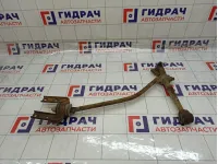 Рычаг левый Lada Granta