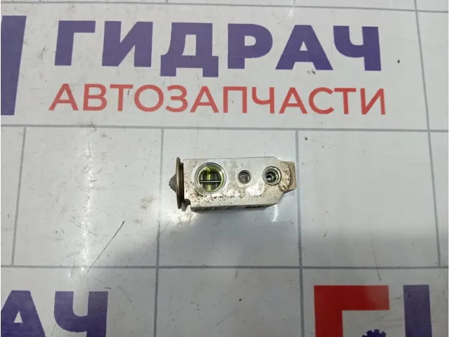 Клапан кондиционера Lada Granta 21900811611000