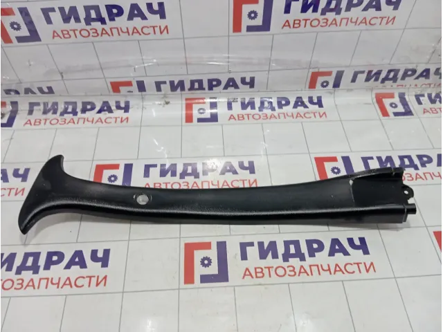 Обшивка стойки средней левой Lada Granta 21905402129