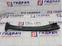 Обшивка стойки средней правой Lada Granta 21905402128