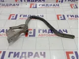 Петля крышки багажника Lada Granta 21905605010