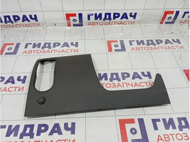Накладка под рулевую колонку Lada Granta 21905325322