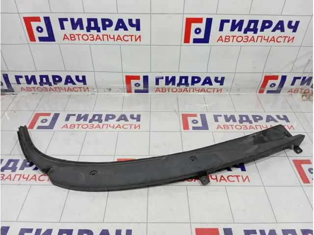 Решетка под лобовое стекло (Жабо) правая Lada Granta 21908212734