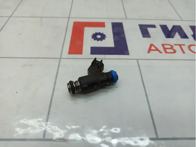 Форсунка инжекторная Lada Granta 21127113201000