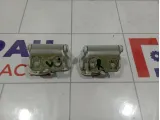 Петли крышки багажника Lada Granta