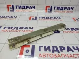 Кронштейн крепления крыла правый Lada Granta 21900840304400