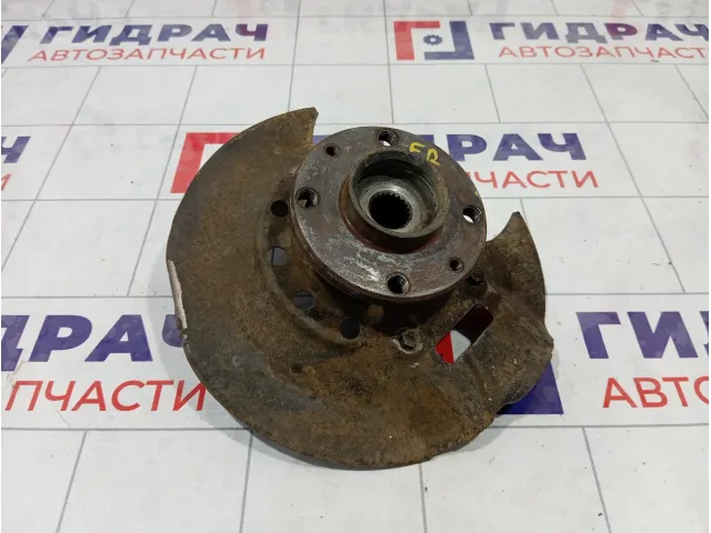 Кулак поворотный передний правый Lada Granta 11180300101400