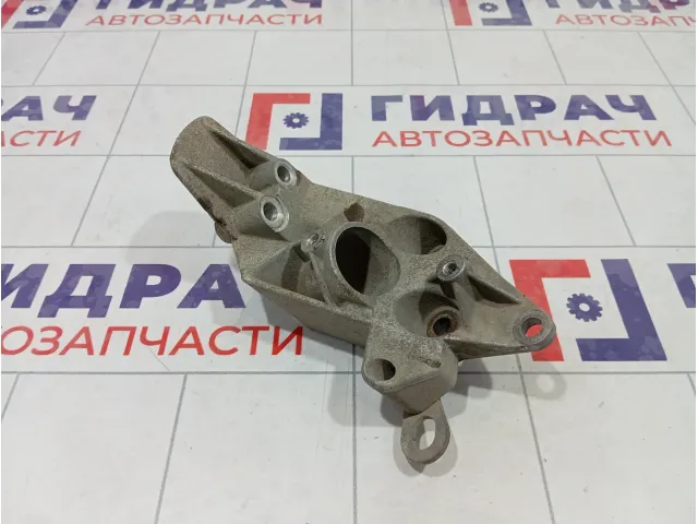 Кронштейн опоры двигателя Lada Granta