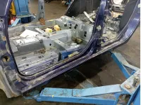 Порог со стойкой левый Lada Granta