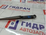 Поводок стеклоочистителя переднего правого Lada Granta