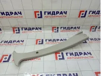 Обшивка стойки средней правой верхняя Lada Granta 21905402128