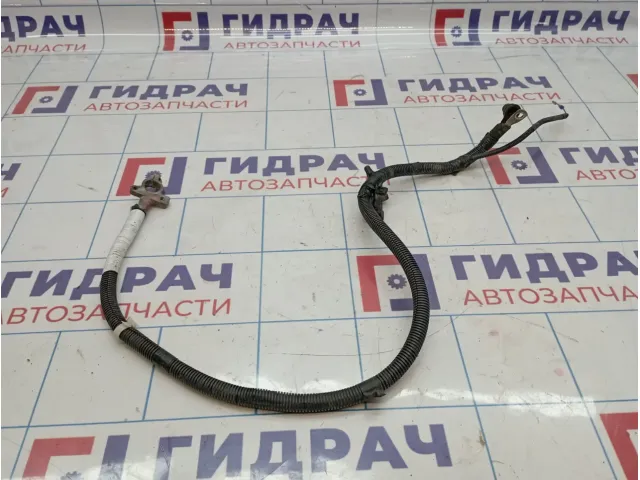 Клемма аккумулятора плюс Lada Granta