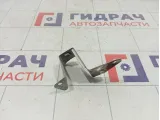 Кронштейн крепления крыла правый Lada Granta 8450104280