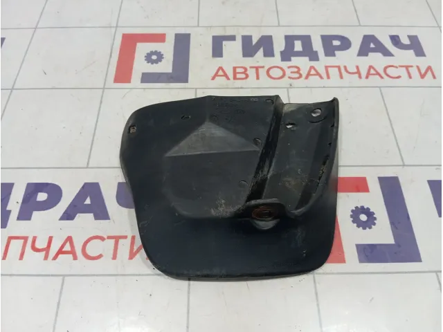 Брызговик задний правый Lada Granta 21908404412