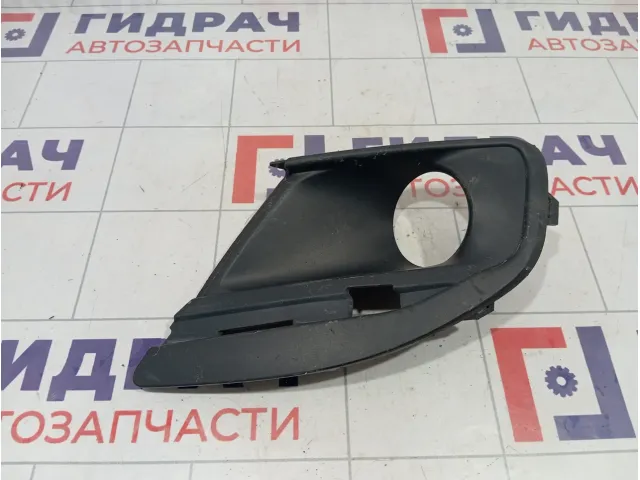 Рамка противотуманной фары правой Lada Granta 8450100966