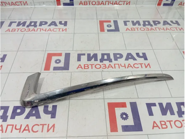 Накладка переднего бампера правая Lada Granta 8450100990