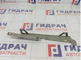 Кронштейн крепления крыла левый Lada Granta