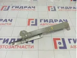 Кронштейн крепления крыла правый Lada Granta