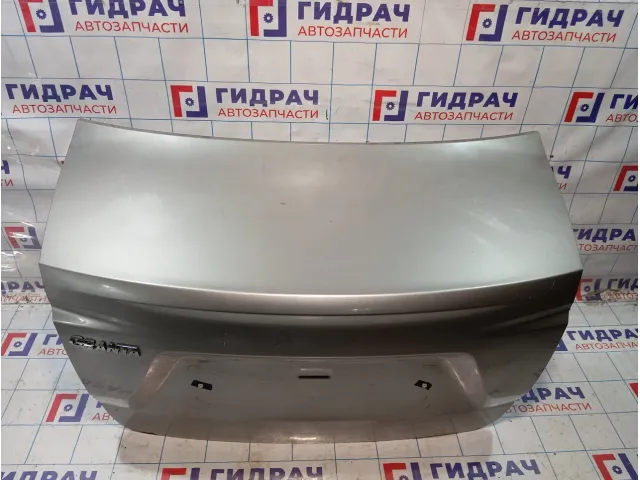 Крышка багажника Lada Granta