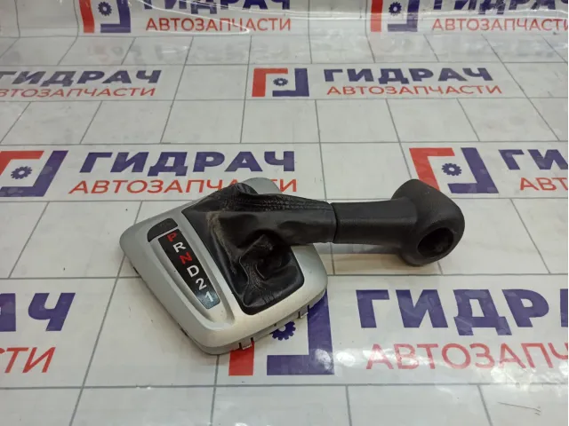 Рукоятка кулисы КПП Lada Granta