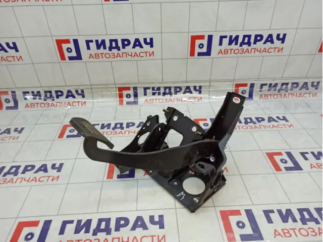 Педаль тормоза Lada Granta 8450004175