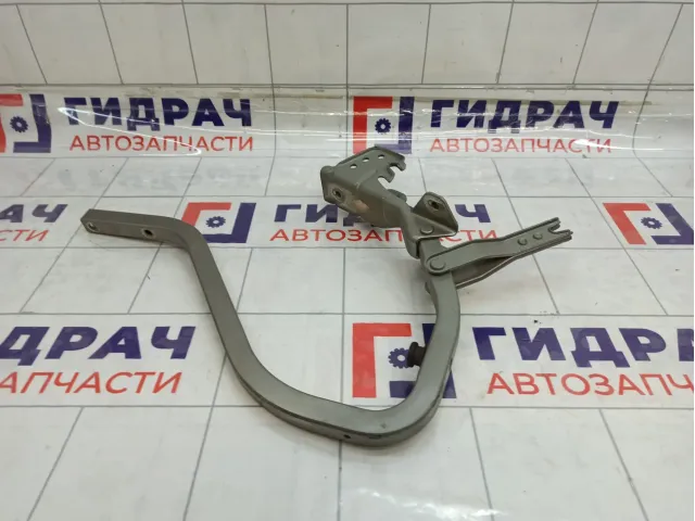 Петля крышки багажника правая Lada Granta 21905605010