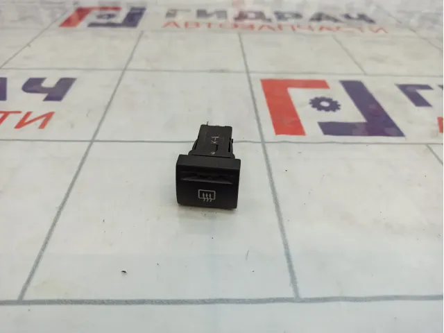 Кнопка обогрева заднего стекла Lada Granta 8450100638