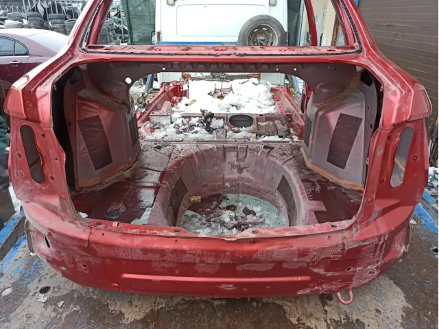 Панель задняя Lada Granta