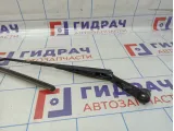 Поводок стеклоочистителя левый Lada Granta